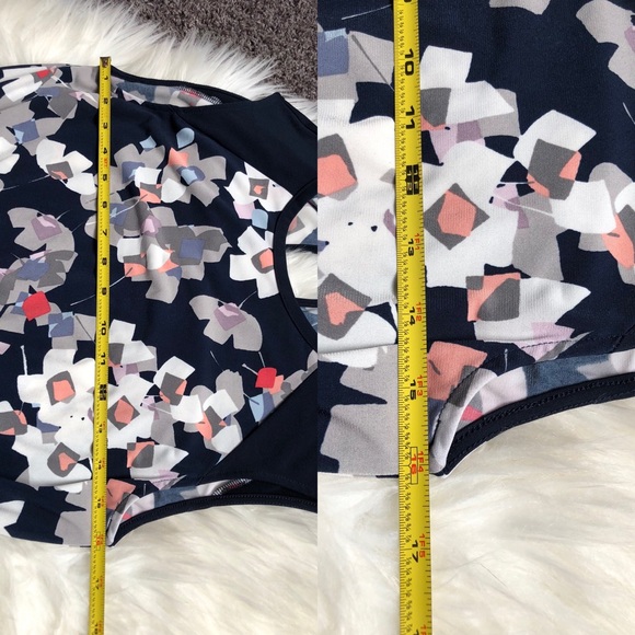 Banana Republic floral dress with pockets - Picture 2 of 8